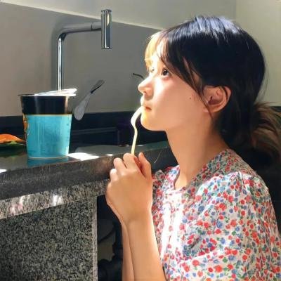 她于星光